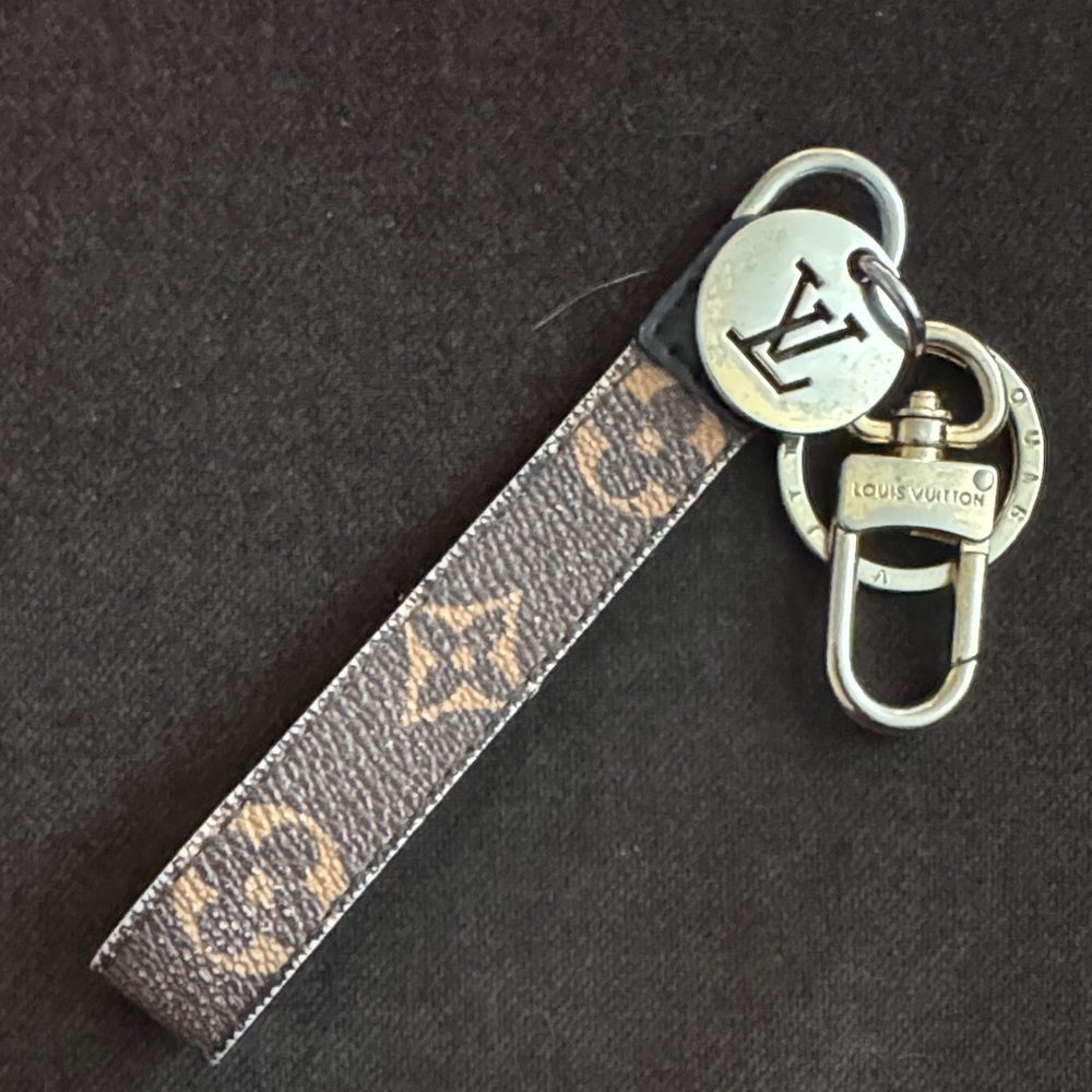 Louis Vuitton Brown and Silver Monogram Key Holder